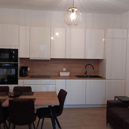 זאדאר Apartments Batur מראה חיצוני תמונה